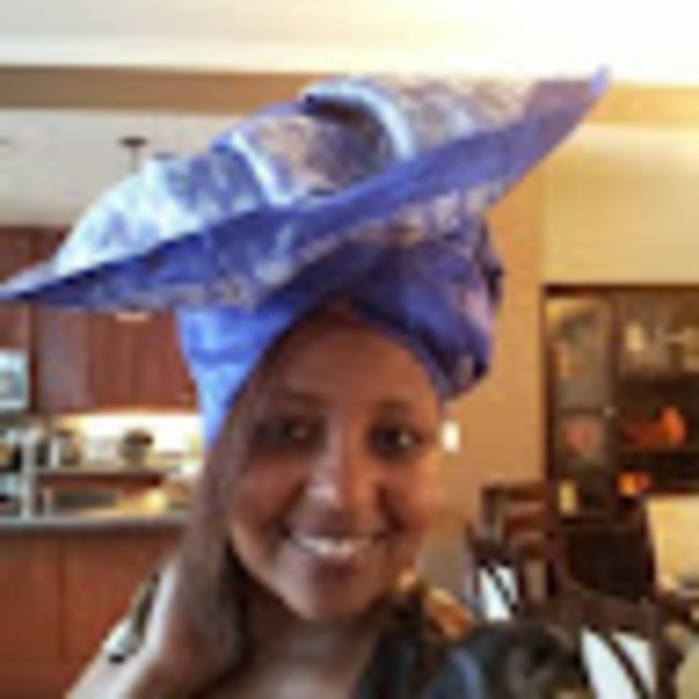 Meet your Posher, Esther